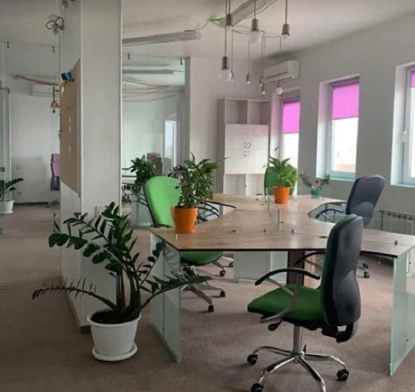 Foto 1. Comercial, para alquilar. Kyiv Дарницкий район, Osokorky