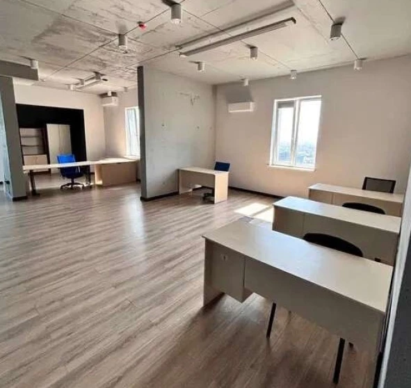 Fotografie 1. Comercială, de închiriat. Kyiv Дарницкий район, Osokorky