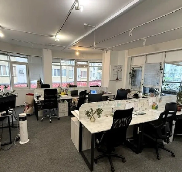 Foto 1. Comercial, para alquilar. Kyiv Дарницкий район, Osokorky