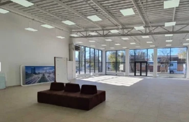 Zdjęcie Komercyjna, do wynajęcia. Kyiv Днепровский район, Chernihivska