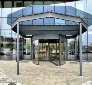 Фото 4. Комерційна, продаж. Київ Оболонский район, Почайна