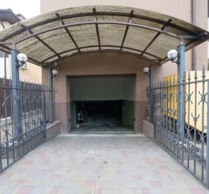 Zdjęcie 4. Komercyjna, do wynajęcia. Kyiv Шевченковский район, Dorohizhi