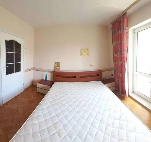 Фото 1. Четырехкомнатная квартира, продаж. Київ Дарницкий район, Харківська