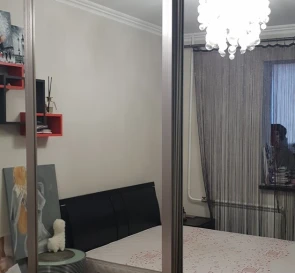 Zdjęcie 3. Trzypokojowe mieszkanie, na sprzedaż. Kyiv Дарницкий район, Kharkivska