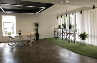 Zdjęcie Komercyjna, do wynajęcia. Kyiv Голосеевский район, Demiivska