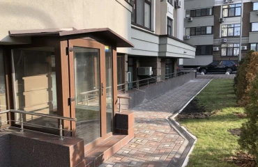 Zdjęcie Komercyjna, do wynajęcia. Kyiv Шевченковский район