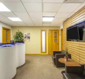 Zdjęcie 3. Komercyjna, do wynajęcia. Kyiv Печерський, Palats sportu