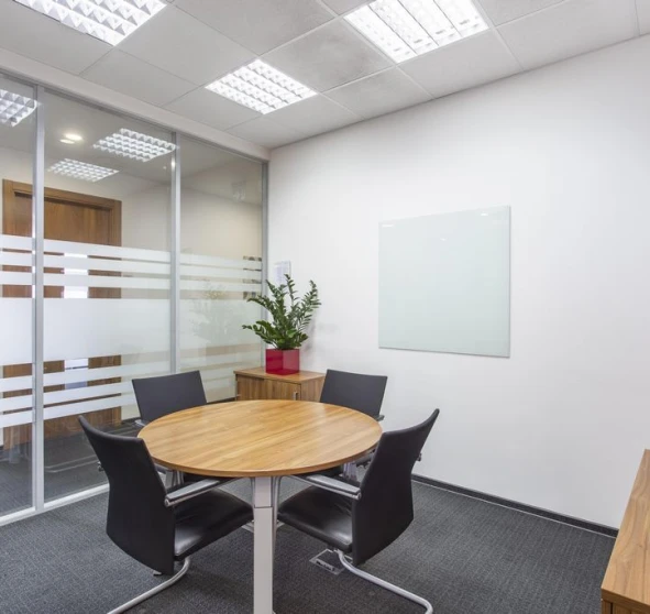 Zdjęcie 1. Komercyjna, do wynajęcia. Kyiv Печерський, Palats sportu