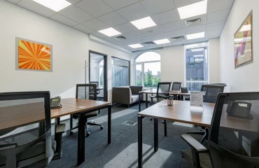 Zdjęcie Komercyjna, do wynajęcia. Kyiv Шевченківський, Dorohizhi