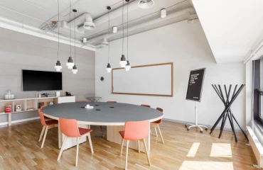 Zdjęcie Komercyjna, do wynajęcia. Kyiv Шевченківський, Maidan Nezalezhnosti