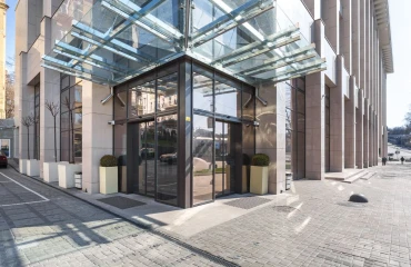 Zdjęcie Komercyjna, do wynajęcia. Kyiv Шевченківський, Maidan Nezalezhnosti