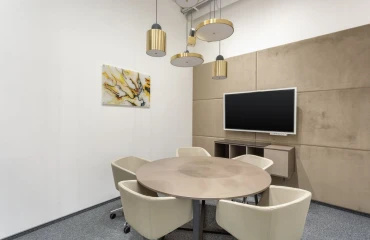 Zdjęcie Komercyjna, do wynajęcia. Kyiv Подільський, Poshtova ploshcha