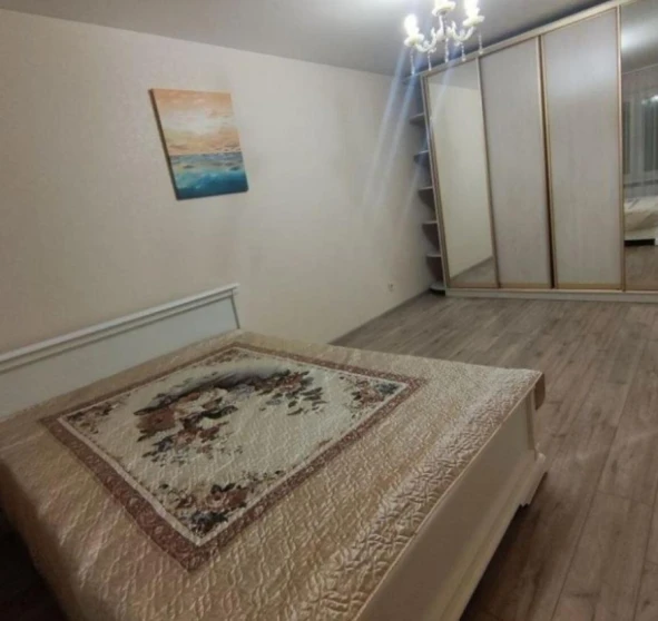 Foto 1. Monoambiente piso, para alquilar. Kyiv Дарницкий