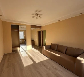 Фото 2. Однокімнатна квартира, оренда. Київ Дарницкий