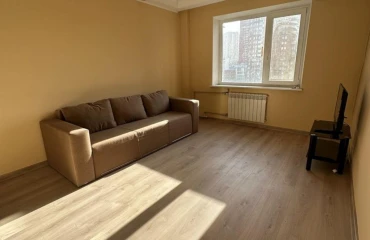 Фото Однокімнатна квартира, оренда. Київ Дарницкий