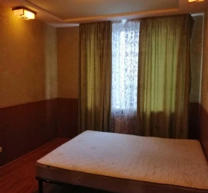 Foto 2. Tres Ambientes piso, para alquilar. Kyiv Дарницкий