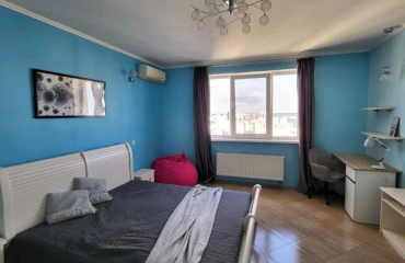 Foto Monoambiente piso, para alquilar. Kyiv Дарницкий