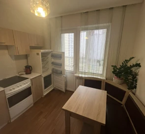 Foto 3. Monoambiente piso, para alquilar. Kyiv Дарницкий