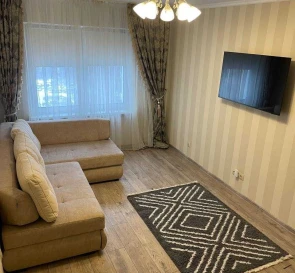 Фото 3. Трикімнатна квартира, оренда. Київ Дарницкий