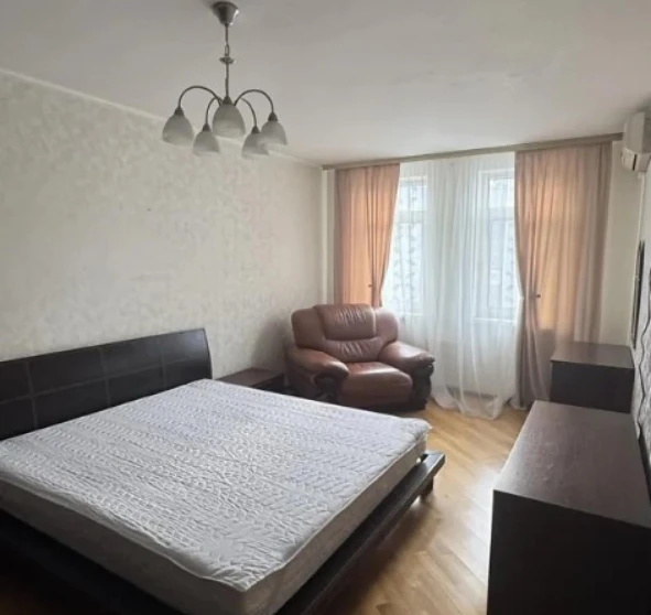 Foto 1. Dos Ambientes piso, para alquilar. Kyiv Дарницкий