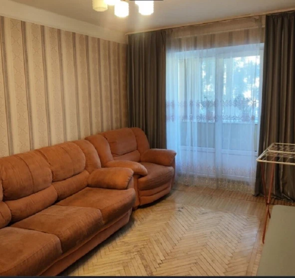 Фото 1. Трикімнатна квартира, оренда. Київ Днепровский район, Лівобережна