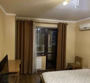 Фото 2. Однокімнатна квартира, продаж. Київ Дарницкий район, Позняки