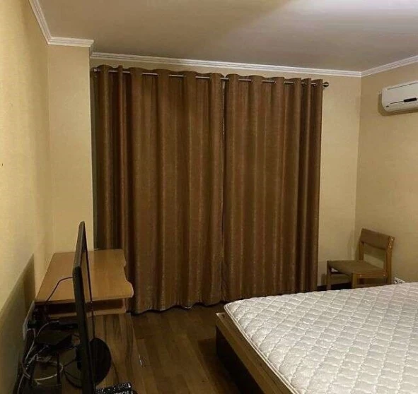 Фото 1. Однокімнатна квартира, продаж. Київ Дарницкий район, Позняки