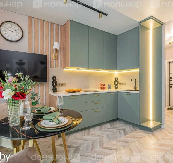 Foto 1. Cuatro Ambientes piso, en venta. Minsk Октябрьский