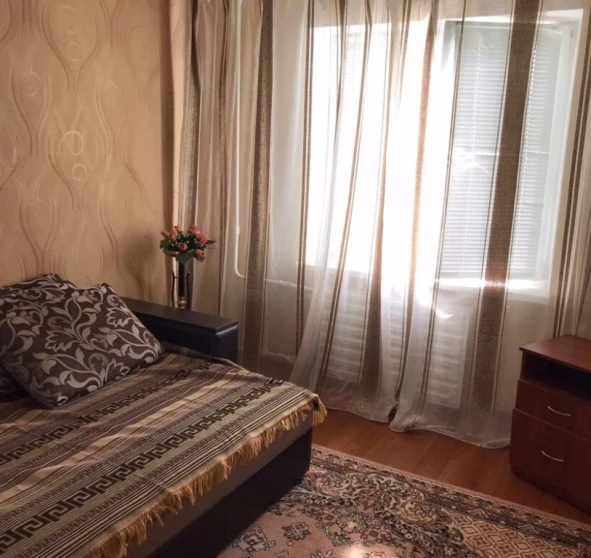 Foto 1. Monoambiente piso, para alquilar. Kyiv Днепровский район, Chernihivska