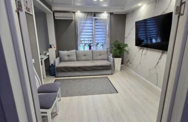 Фото Трикімнатна квартира, продаж. Київ Голосеевский, Теремки