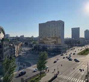 Фото 2. Четырехкомнатная квартира, продажа. Киев Голосеевский, Университет