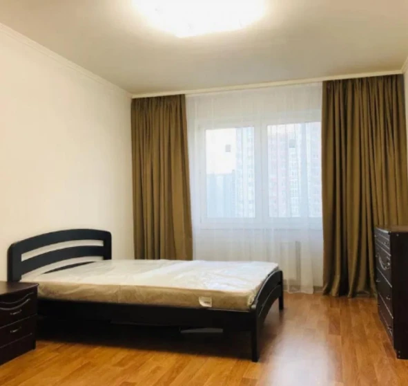 Фото 1. Однокімнатна квартира, оренда. Київ Дарницкий