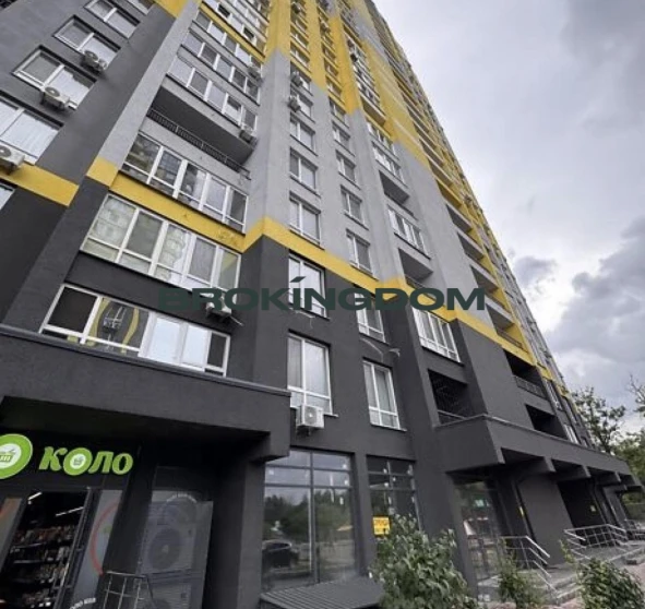 Фото 1. Трикімнатна квартира, продаж. Київ Солом'янський