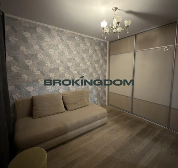 Фото 1. Трикімнатна квартира, продаж. Київ Голосіївський