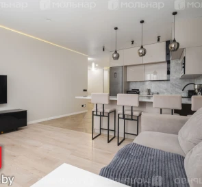 Foto 2. Tres Ambientes piso, en venta. Minsk Октябрьский