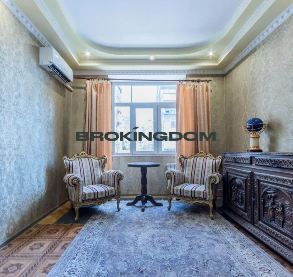 Фото 1. Двокімнатна квартира, продаж. Київ Печерський