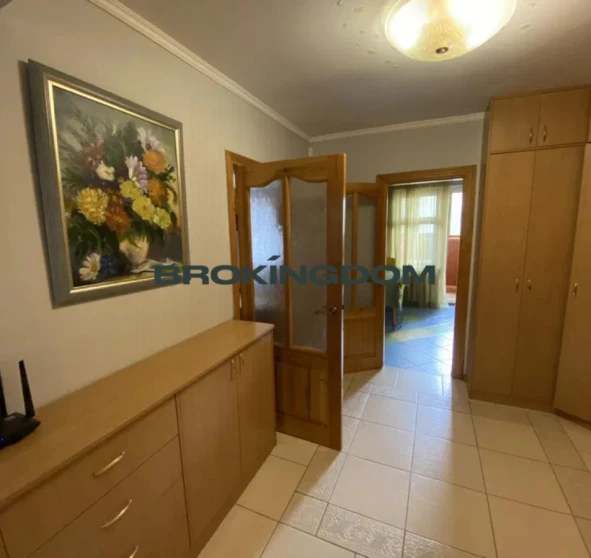 Zdjęcie 1. Trzypokojowe mieszkanie, na sprzedaż. Kyiv Голосіївський