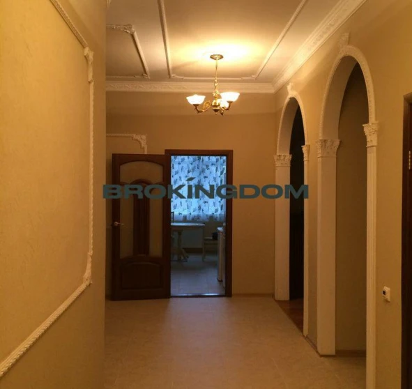 Фото 1. Четырехкомнатная квартира, продажа. Киев Печерський