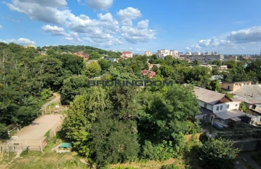 Photo Three-Room flat, for sale. Kyiv Оболонський