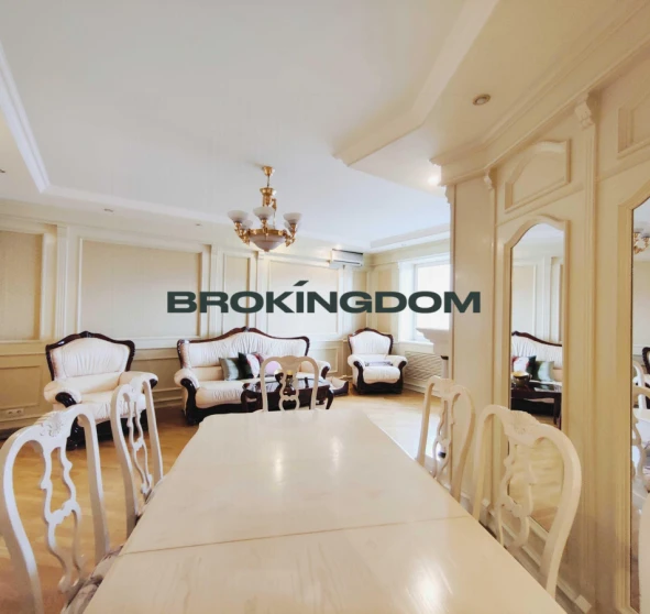 Фото 1. Трехкомнатная квартира, продажа. Киев Печерський