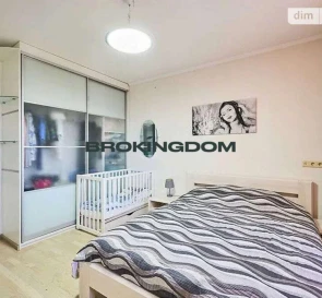 Фото 4. Четырехкомнатная квартира, продаж. Київ Солом'янський