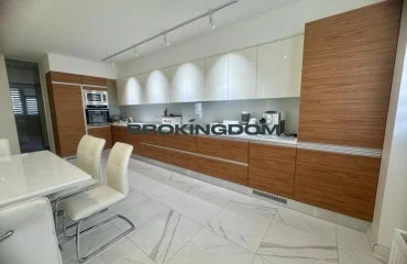 Zdjęcie Trzypokojowe mieszkanie, na sprzedaż. Kyiv Шевченківський