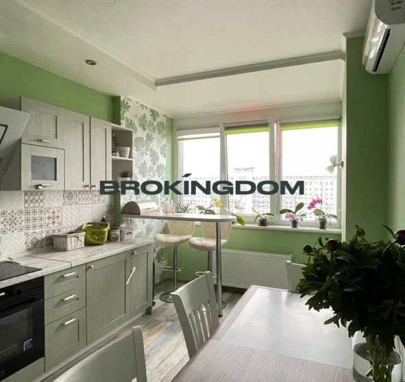 Zdjęcie 1. Trzypokojowe mieszkanie, na sprzedaż. Kyiv Шевченківський