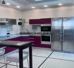 Фото 5. Четырехкомнатная квартира, продаж. Київ Дарницький