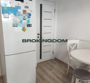 Фото 2. Двокімнатна квартира, продаж. Чайки Валерія Лобановського