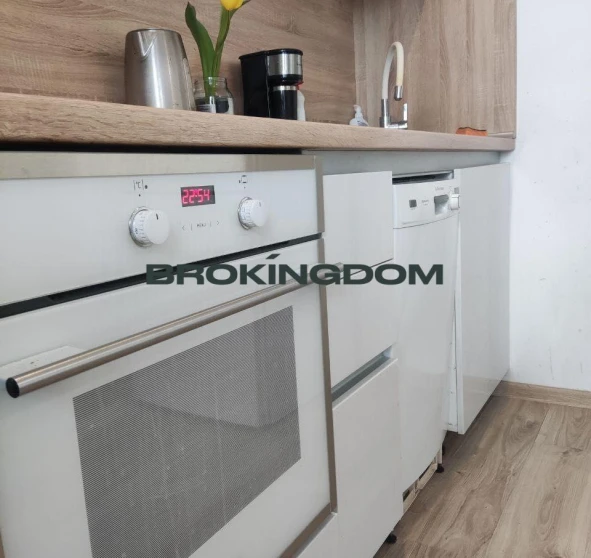 Фото 1. Двокімнатна квартира, продаж. Чайки Валерія Лобановського