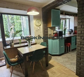 Zdjęcie 2. Trzypokojowe mieszkanie, na sprzedaż. Kyiv Оболонський