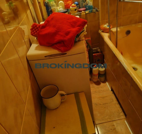 Foto 1. Dos Ambientes piso, en venta. Kyiv Sviatoshynskyi