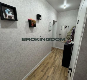 Foto 2. Monoambiente piso, en venta. Kyiv Солом'янський