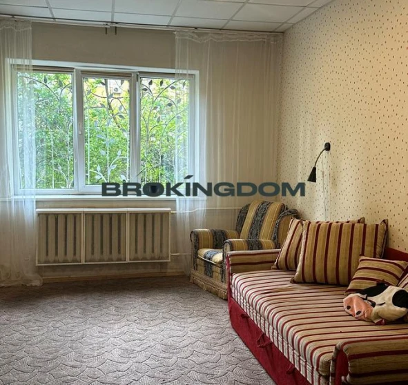 Foto 1. Dos Ambientes piso, en venta. Kyiv Solomianskyi